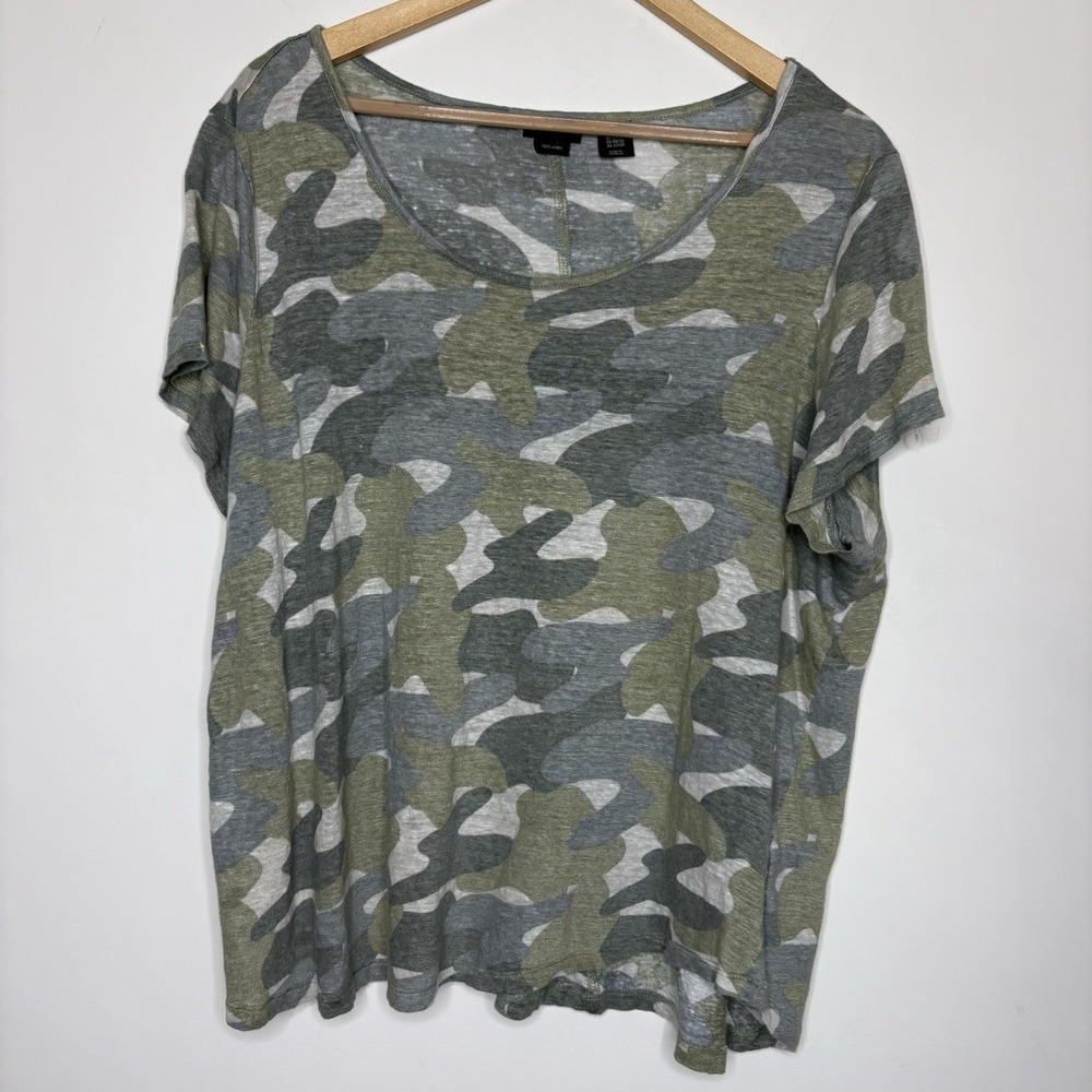 Tahari Womens Size 2XL Camouflage 100% Linen Scoop Neck Tee Short Sleeve Shirt